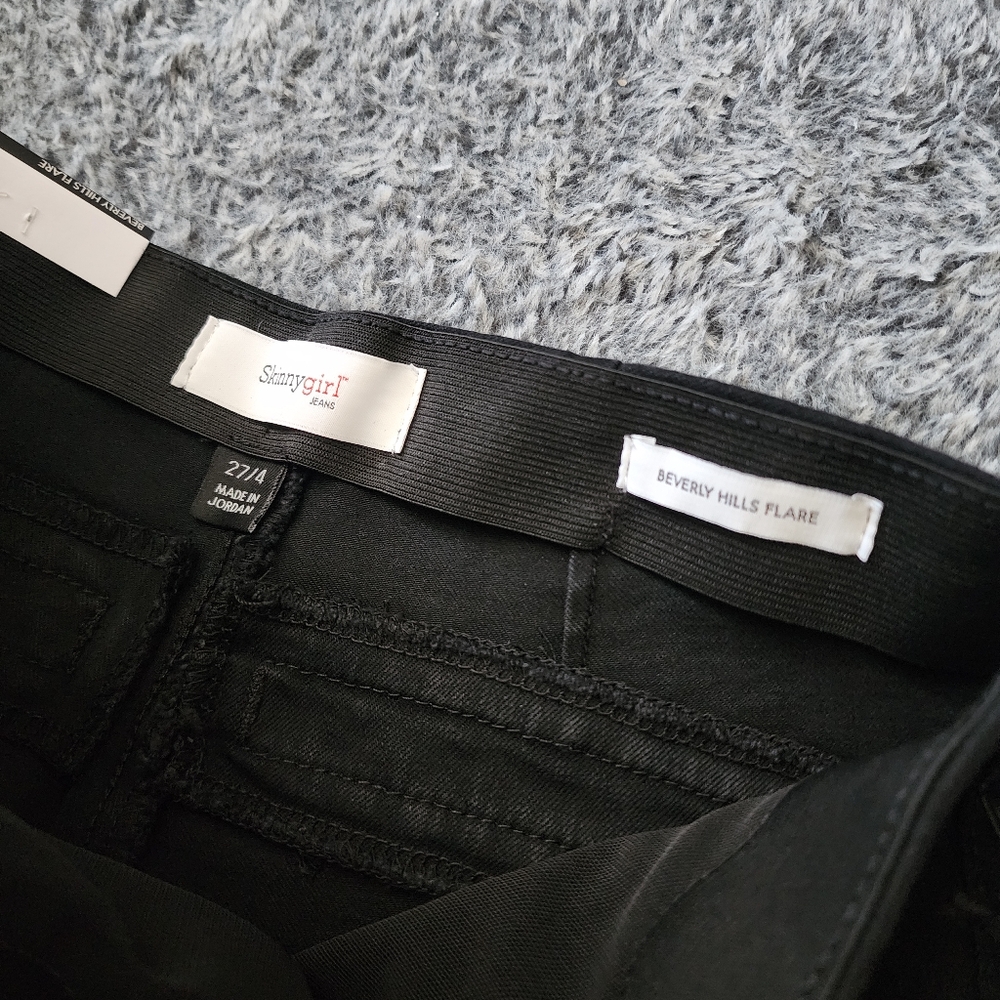 SkinnyGirl High Rise Beverly Hills pull on Flare pants black - Picture 5 of 8